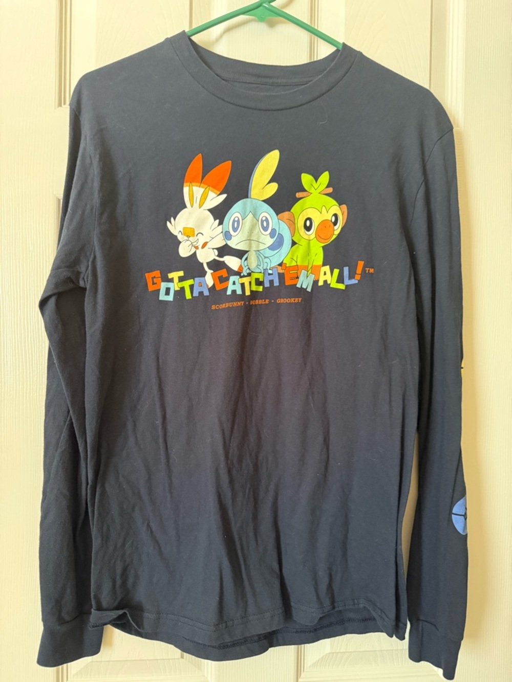 Pokémon 'Gotta Catch 'Em All' Long Sleeve Tee - Black